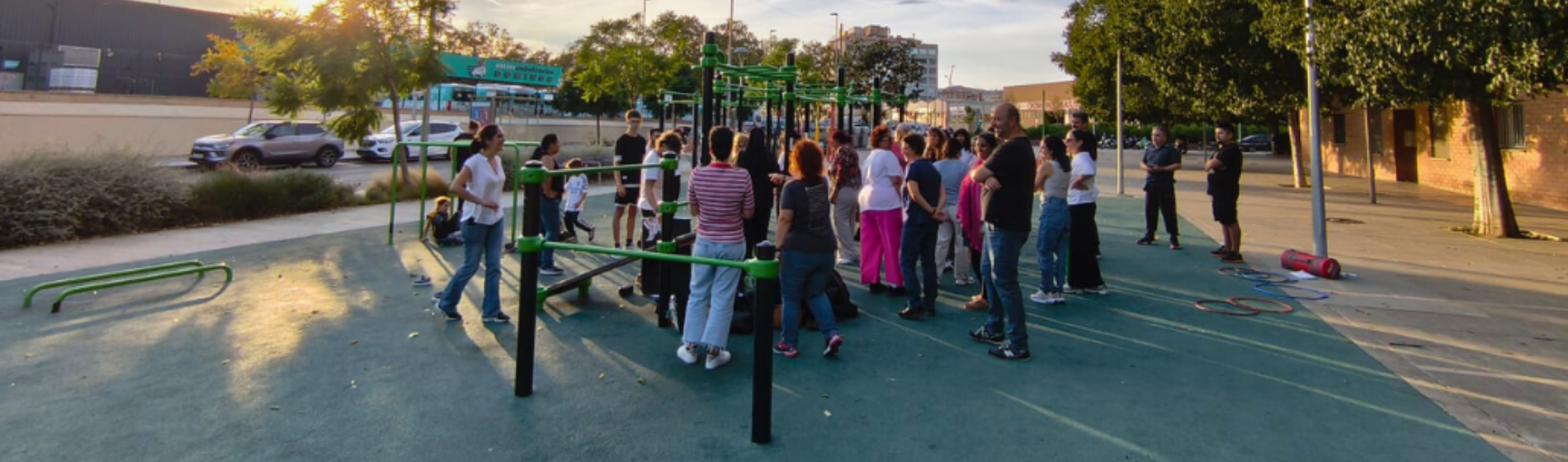 Verneda i La Pau acullen l’Estiu Jove i la Calistenia Experience